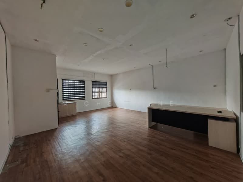 Kilang untuk Disewa di Kawasan Perindustrian Mount Austin (Tebrau) - Michelle He - Interior - PropertyGuru.com.my