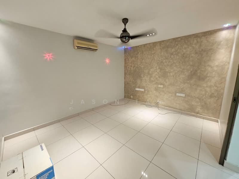 2-storey Terraced House for Sale in TAMAN PUCHONG UTAMA (Puchong) - Jason Tan - Interior - PropertyGuru.com.my