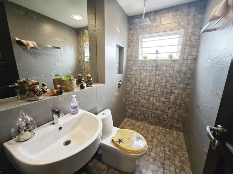 Condominium for Sale at USJ One Avenue Condo - Michelle Ng - Bathroom - PropertyGuru.com.my