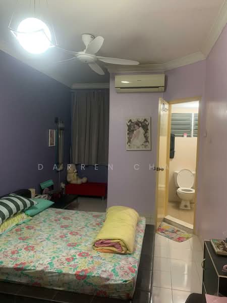 2.5-storey Terraced House for Sale in Seri Kembangan (Selangor) - Darren Chan - Bedroom - PropertyGuru.com.my