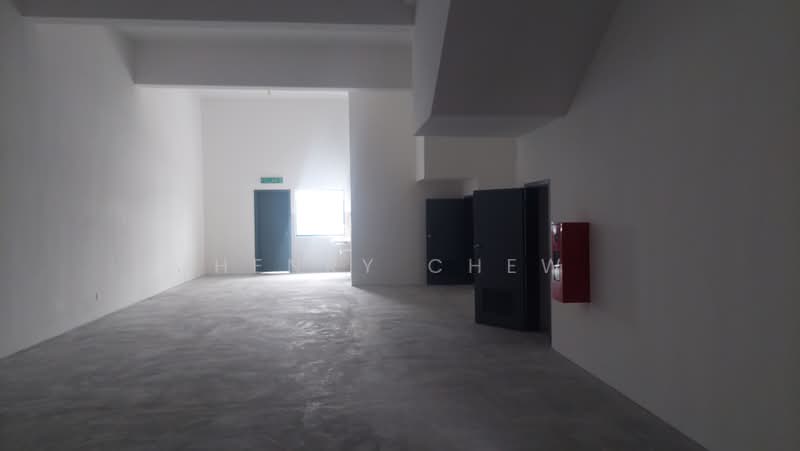 Kedai / Pejabat untuk Disewa di Bandar Seri Putra (Bangi) - Henry Chew - Interior - PropertyGuru.com.my