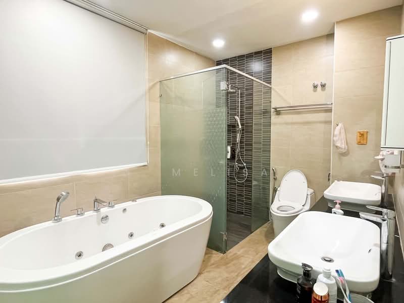 Rumah Teres 2 Tingkat untuk Dijual di Setia Eco Glades (Cyberjaya) - N. Melisa - Bathroom - PropertyGuru.com.my