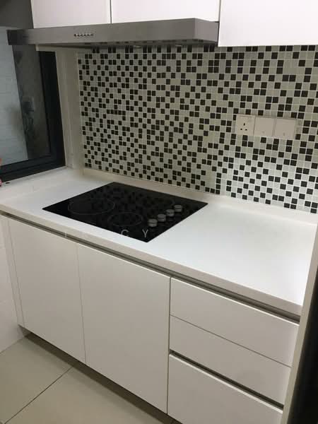 Servis Apartment untuk Disewa di Paramount Utropolis - Tracy Chua - Kitchen - PropertyGuru.com.my