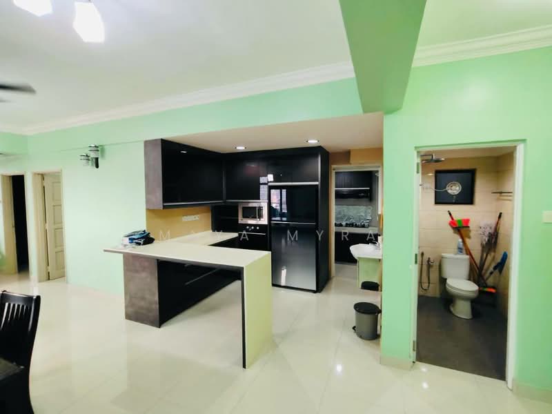 Apartment for Rent at Mutiara Serdang (Turf View) - Maya Myra - Kitchen - PropertyGuru.com.my