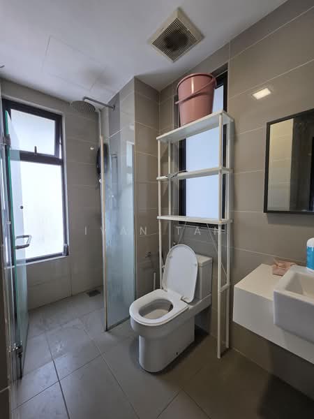 Service Residence for Rent at Seventeen Mall & Residences (Biji Living) - Ivan Tan - Bathroom - PropertyGuru.com.my