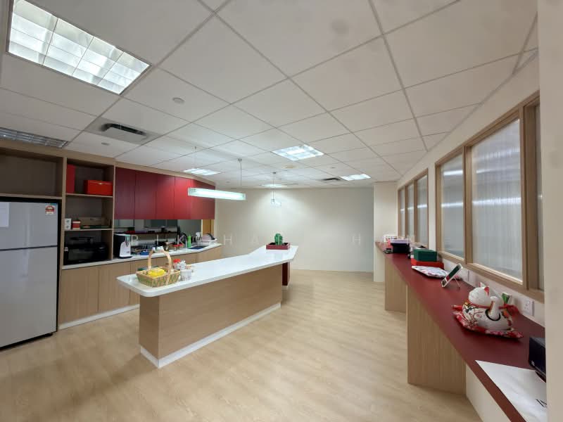 Pejabat untuk Disewa di Mid Valley City (Kuala Lumpur) - Pik Har Chan - Kitchen - PropertyGuru.com.my