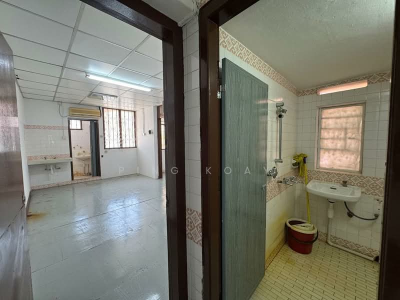 Kedai untuk Disewa di George Town (Penang) - Ping Koay - Interior - PropertyGuru.com.my