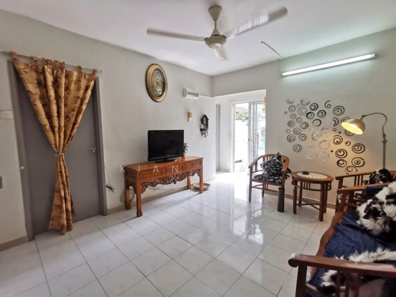 Townhouse for Sale in Kajang Perdana (Kajang) - Kian Leap - Living Room - PropertyGuru.com.my