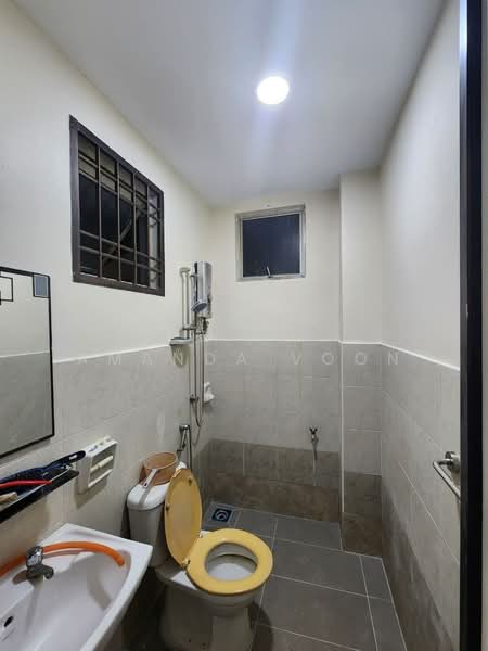 1.5-storey Terraced House for Rent in Taman Setia Indah (Tebrau) - Amanda Voon - Bathroom - PropertyGuru.com.my