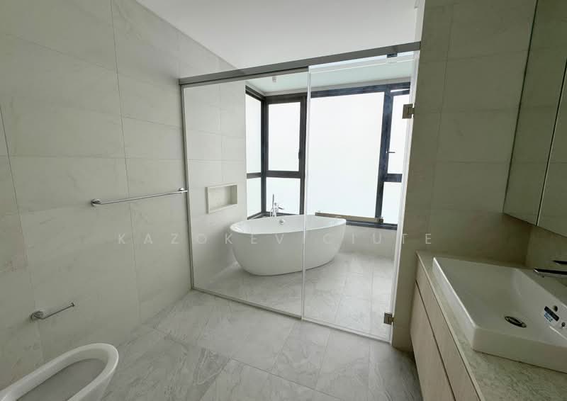 Service Residence for Sale at Jendela Residences - Dovile Kazokeviciute - Bathroom - PropertyGuru.com.my