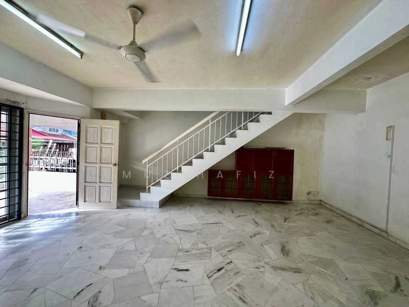 Rumah Teres 2 Tingkat untuk Dijual di Taman Ramal Indah (Kajang) - Muz Hafiz - PropertyGuru.com.my
