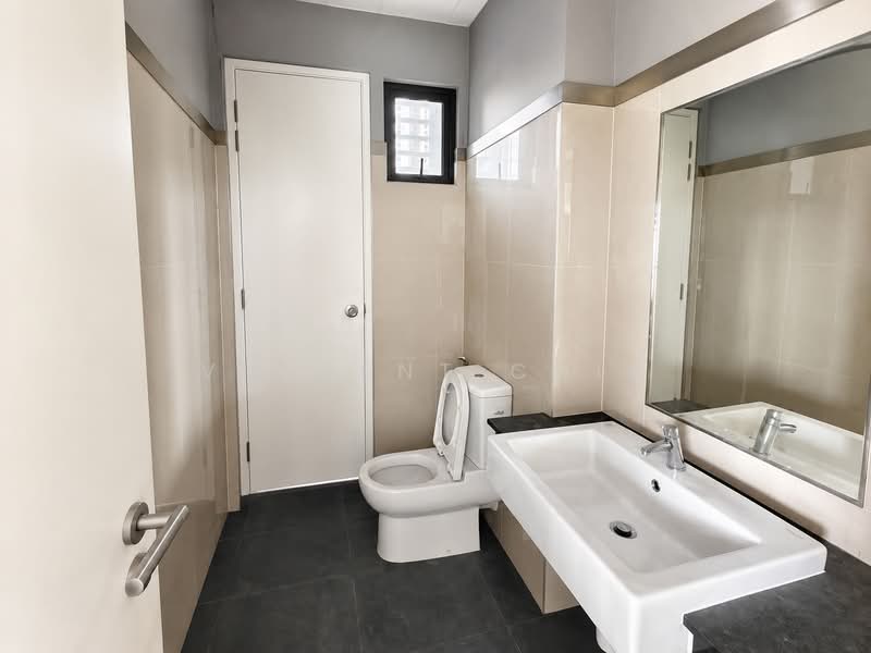 Office for Rent in Kampung Kerinchi (Bangsar South) (Kuala Lumpur) - Vincent Chin - Bathroom - PropertyGuru.com.my