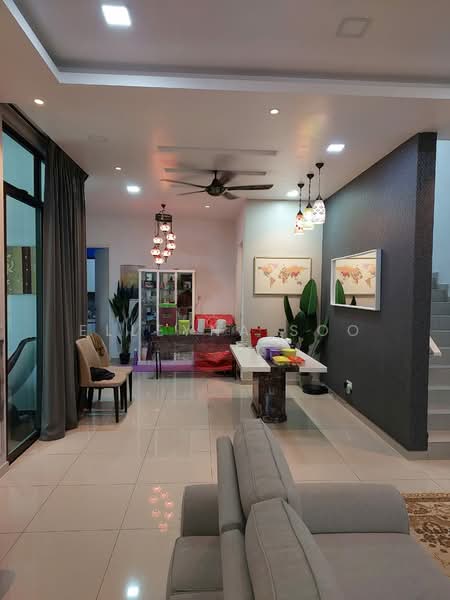 Semi-Detached House for Sale in Taman Kota Masai (Pasir Gudang) - Elleyna Soo - Living Room - PropertyGuru.com.my
