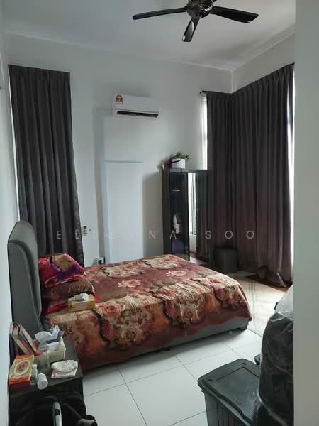 Semi-Detached House for Sale in Taman Kota Masai (Pasir Gudang) - Elleyna Soo - Bedroom - PropertyGuru.com.my