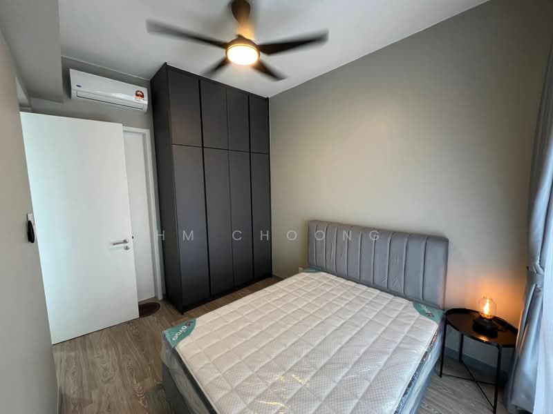 Servis Apartment untuk Disewa di Southlink - HM Choong - Bedroom - PropertyGuru.com.my