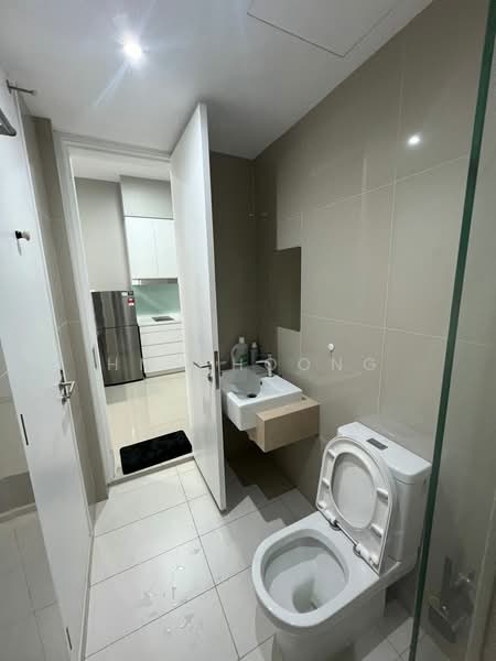 Servis Apartment untuk Disewa di Southlink - HM Choong - Bathroom - PropertyGuru.com.my