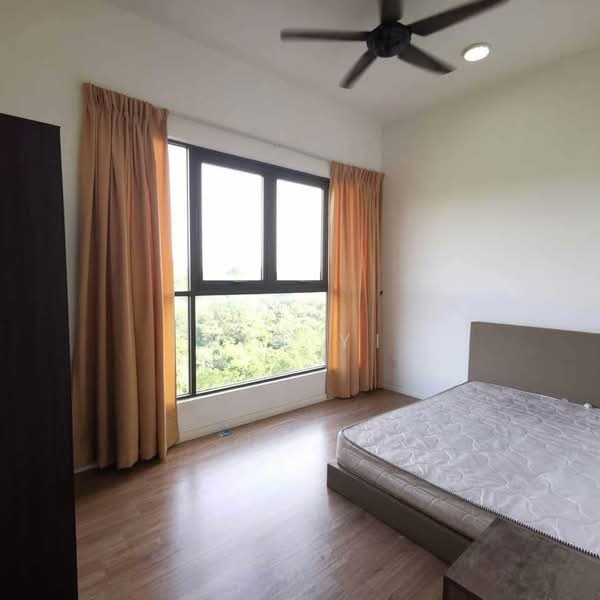 Condominium for Sale at The WaterEdge (Pinggiran Air) - Xin Yi - Bedroom - PropertyGuru.com.my