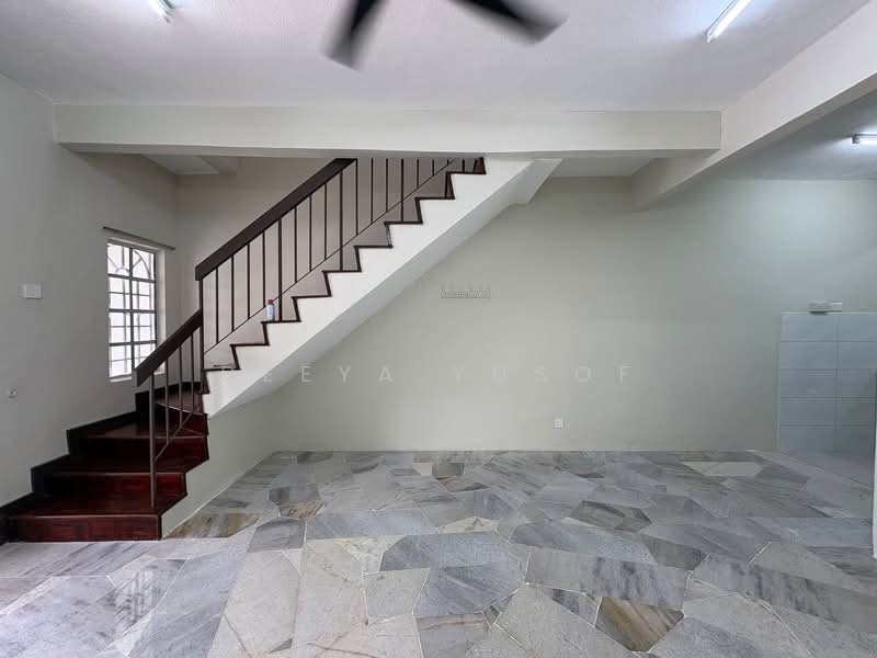 Rumah Teres 2 Tingkat untuk Disewa di Gombak (Selangor) - Deeya Yusof - PropertyGuru.com.my