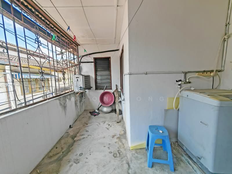 2-storey Terraced House for Sale in Ampang Jaya (Ampang) - Eason Wong - Balcony - PropertyGuru.com.my