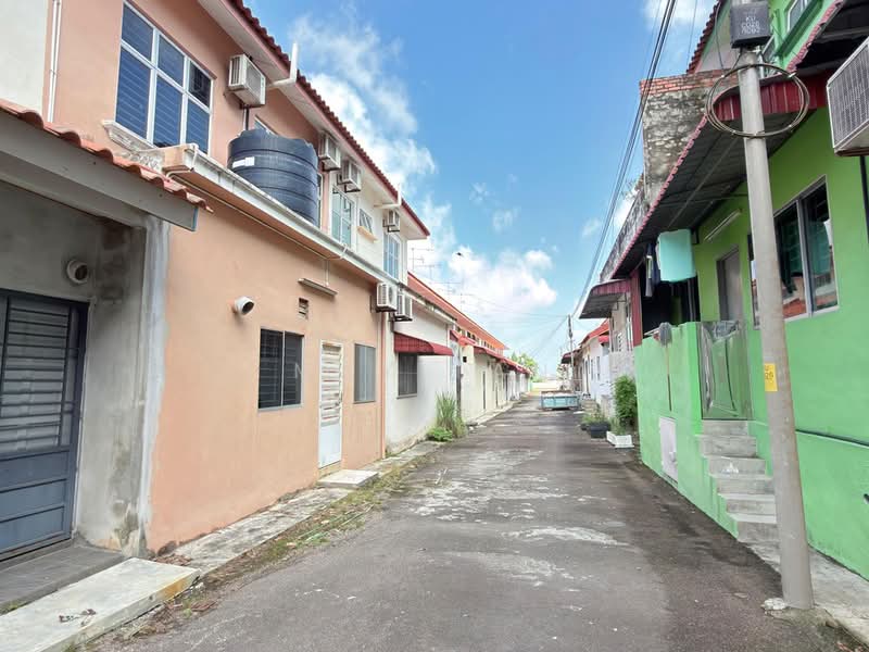 2-storey Terraced House for Sale in Taman Delima (Kluang) - May Tan - PropertyGuru.com.my