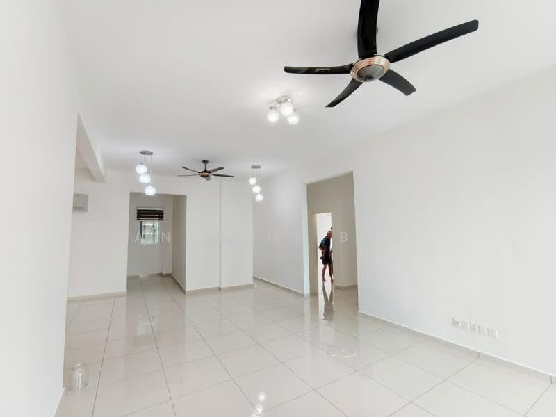 Kondominium untuk Disewa di Fiera Vista - Anthony Boo - Living Room - PropertyGuru.com.my