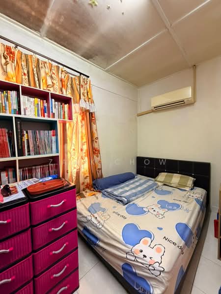 2-storey Terraced House for Sale in Taman Johor Jaya (Johor Bahru) - Zack Chow - Bedroom - PropertyGuru.com.my