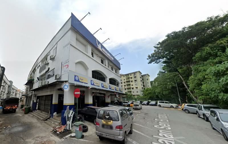 Shop for Sale in Taman Sri Bintang (Kepong) - Nicole Sim - Exterior - PropertyGuru.com.my