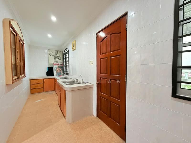 Rumah Berkembar untuk Dijual di Taman Delima (Kluang) - May Tan - PropertyGuru.com.my