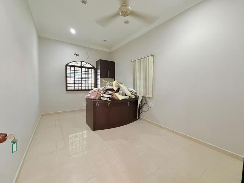 Rumah Berkembar untuk Dijual di Taman Delima (Kluang) - May Tan - PropertyGuru.com.my