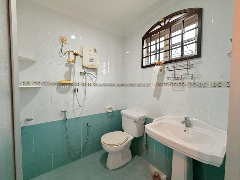 Rumah Berkembar untuk Dijual di Taman Delima (Kluang) - May Tan - PropertyGuru.com.my