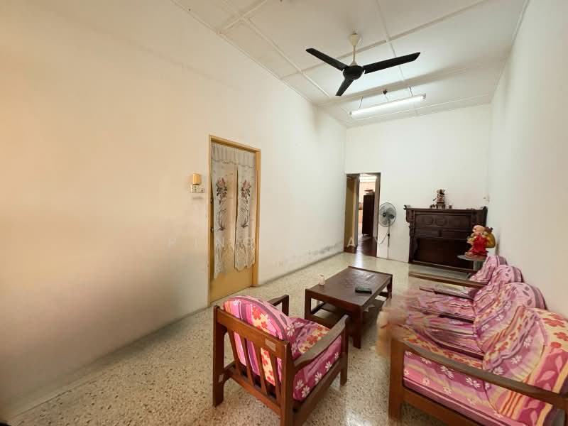 Rumah Teres 1 Tingkat untuk Dijual di Jelutong (Penang) - Ping Koay - Living Room - PropertyGuru.com.my