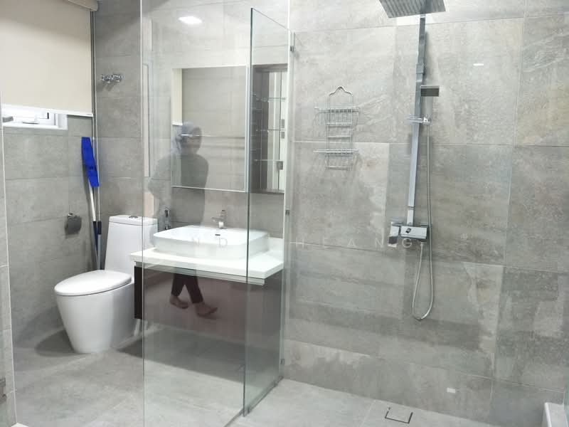 Rumah Bandar untuk Dijual di Sunway Damansara (Kota Damansara) - Wind Cheang - Bathroom - PropertyGuru.com.my
