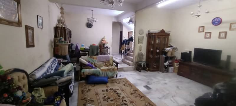 2-storey Terraced House for Sale in Gelugor (Penang) - Ang Lee Theng - Living Room - PropertyGuru.com.my