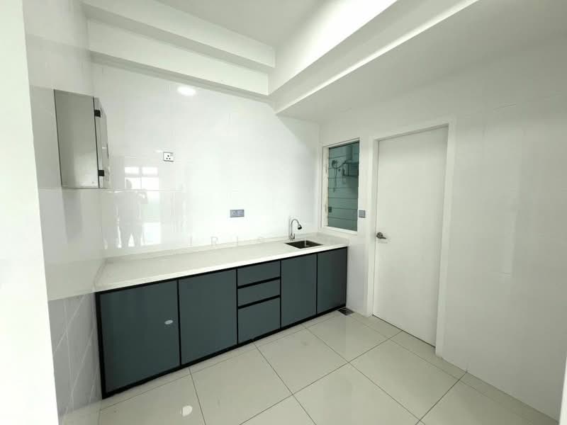 Kondominium untuk Disewa di D'Suites Akasia Horizon @ Horizon Hills - Iris Lim - Kitchen - PropertyGuru.com.my