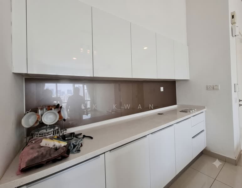 Servis Apartment untuk Disewa di The Park Sky Residence - CK Kwan - Kitchen - PropertyGuru.com.my