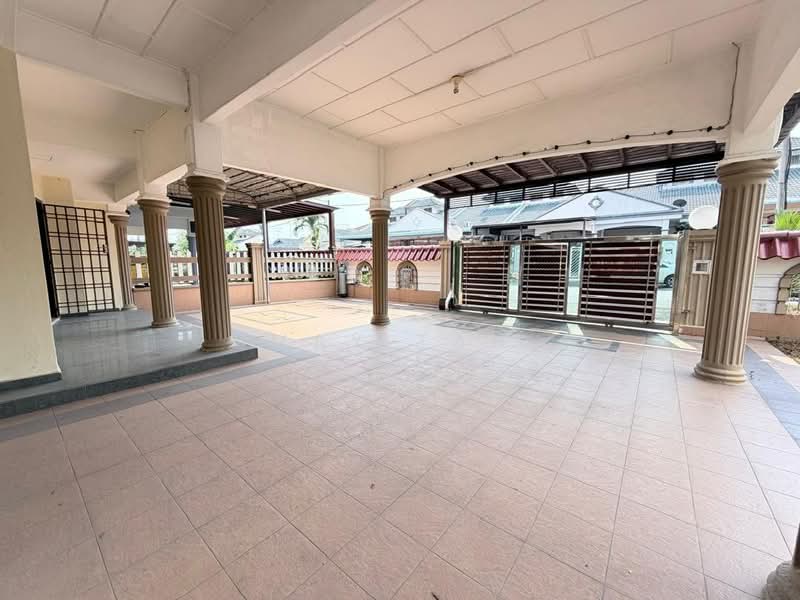 Rumah Berkembar untuk Dijual di Taman Delima (Kluang) - May Tan - PropertyGuru.com.my