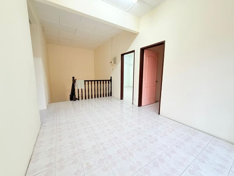 Rumah Berkembar untuk Dijual di Taman Delima (Kluang) - May Tan - PropertyGuru.com.my