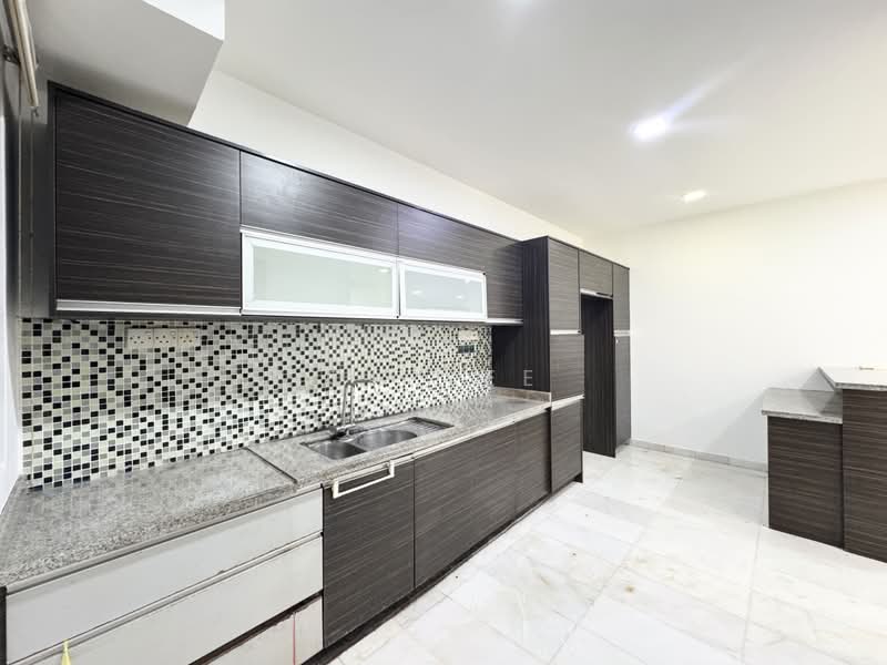 3-storey Terraced House for Sale in Taman Esplanad (Bukit Jalil) - CK Yee - PropertyGuru.com.my