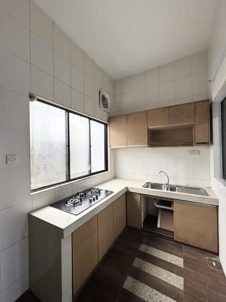 3-storey Terraced House for Sale in Taman Esplanad (Bukit Jalil) - CK Yee - PropertyGuru.com.my