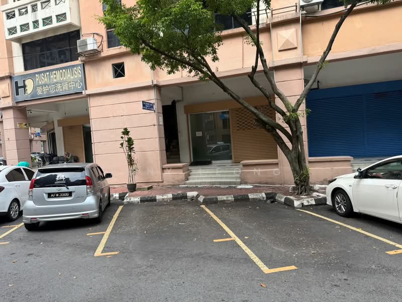 Shop for Rent in Cheras (Kuala Lumpur) - Tony Leong - Exterior - PropertyGuru.com.my
