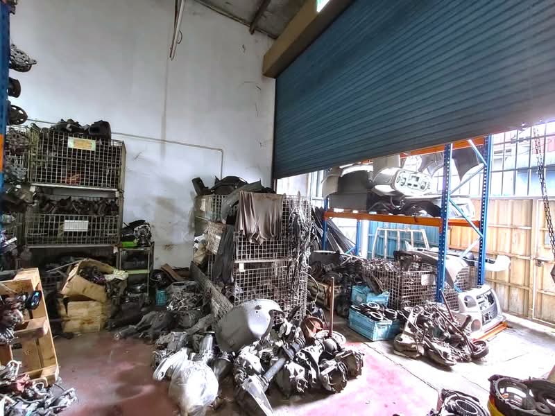 Terrace Factory for Sale in Taman Mount Austin (Tebrau) - Karl Lim - Interior - PropertyGuru.com.my