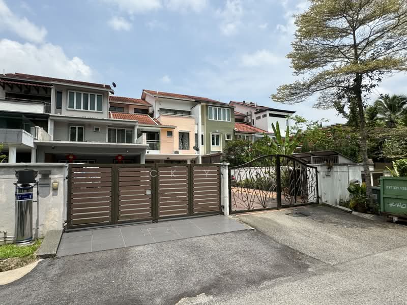 Rumah Teres 3 Tingkat untuk Dijual di Taman Esplanad (Bukit Jalil) - CK Yee - PropertyGuru.com.my