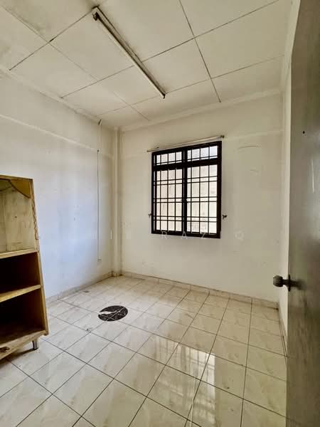Kondominium untuk Dijual di Skudai Villa - Amir Raziq - Interior - PropertyGuru.com.my