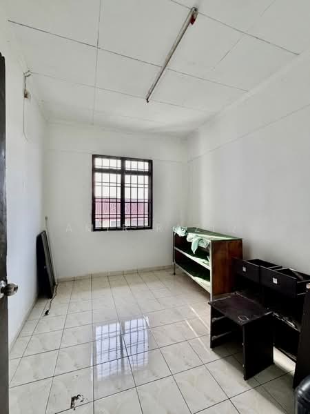 Kondominium untuk Dijual di Skudai Villa - Amir Raziq - Interior - PropertyGuru.com.my