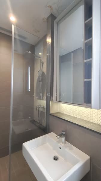 Servis Apartment untuk Disewa di Lucentia Residences - Jacky Yong - Bathroom - PropertyGuru.com.my