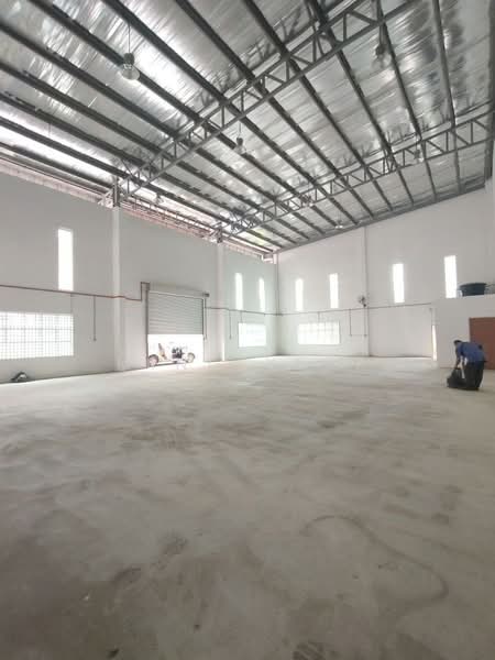 Semi-D Factory for Sale in Kawasan Perindustrian Tiong Nam (Tebrau) - Ming Yeap - Interior - PropertyGuru.com.my