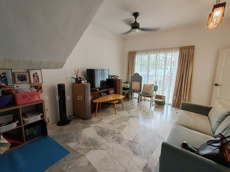 Rumah Teres 2 Tingkat untuk Dijual di Sungai Buloh (Selangor) - Syukor Hartanah - Living Room - PropertyGuru.com.my