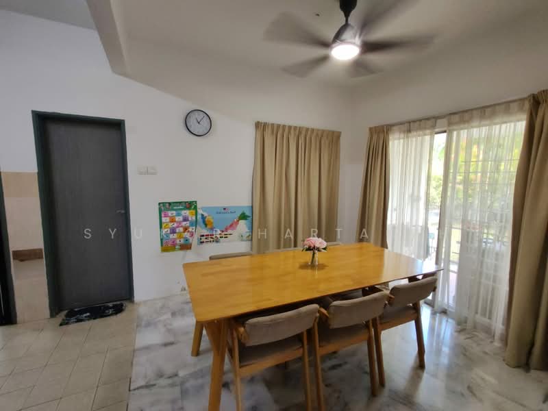 Rumah Teres 2 Tingkat untuk Dijual di Sungai Buloh (Selangor) - Syukor Hartanah - Dining Room - PropertyGuru.com.my