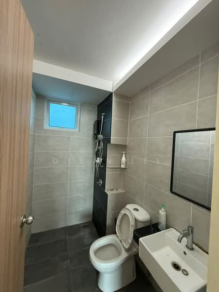 Kondominium untuk Disewa di QuayWest Residence - Dylan Lee - Bathroom - PropertyGuru.com.my