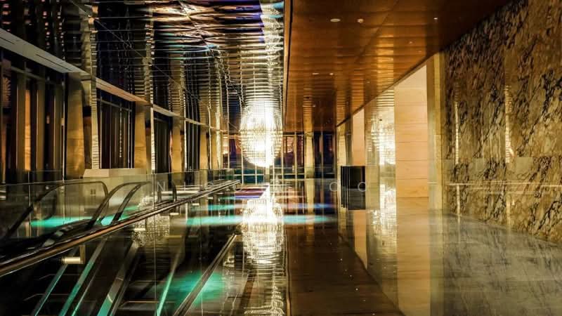 Pejabat untuk Disewa di Tun Razak Exchange (Kuala Lumpur) - Nicole Ooi - Corridor - PropertyGuru.com.my